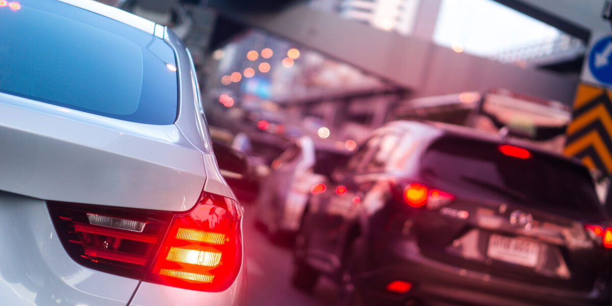 3 Things to Do While Driving to Save Gas